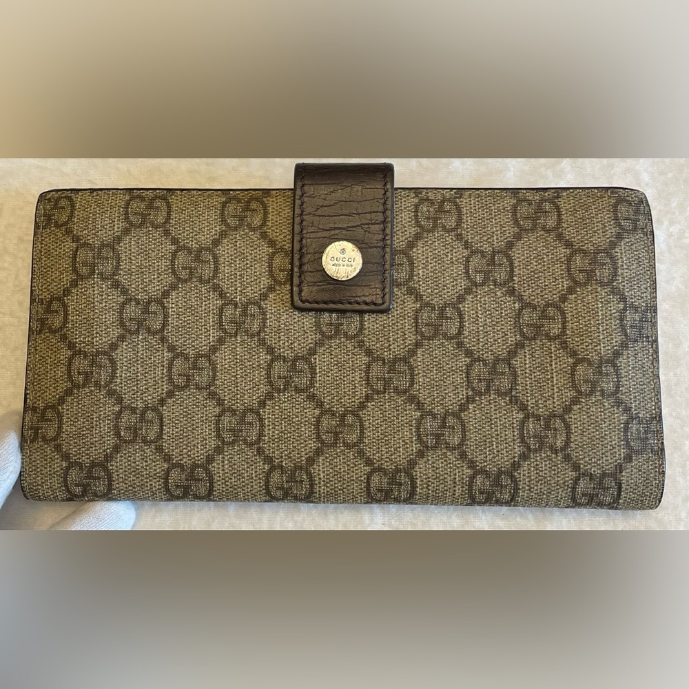 Gucci Authentic Vintage Tan and Brown Monogram PVC Wallet